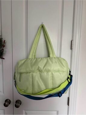 Light Green Padded Tote Bag with Adjustable Strap